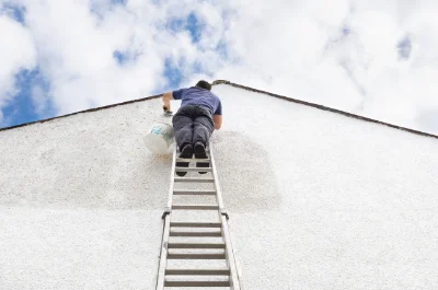 Peinture extérieure à Champrenault — façades et ravalement